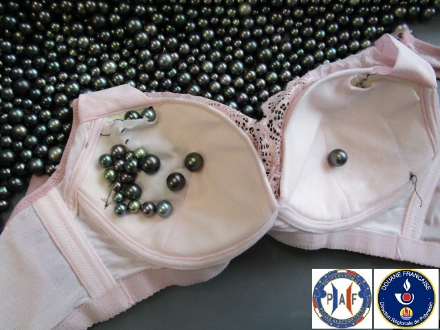 High-Value Pearl Theft: Customs' Bold Operation at Faa'a Airport